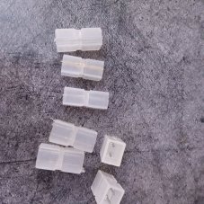 Соединитель для неона и SMD ленты 0,8*10мм 2W